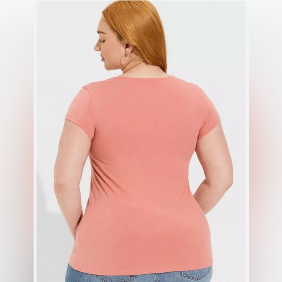 Torrid Foxy Notch Neck Cap Sleeve Top-Size 4X - Picture 2 of 9